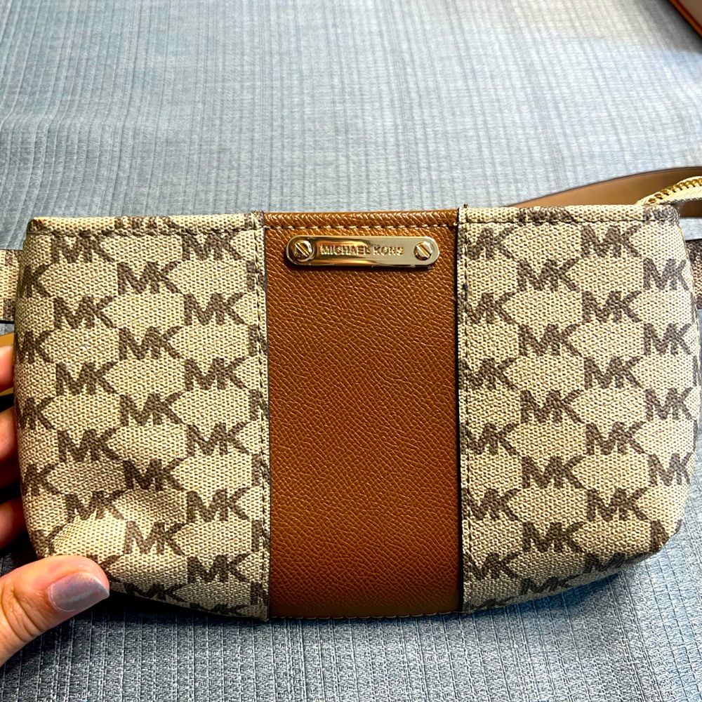 Michael Kors Belt Bag